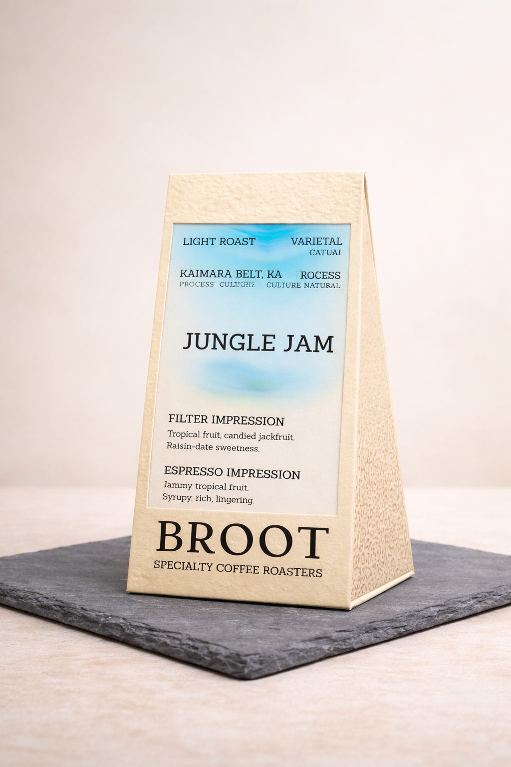 JUNGLE JAM brewed filter cup, tropical fruit and candied jackfruit Indian natural coffee