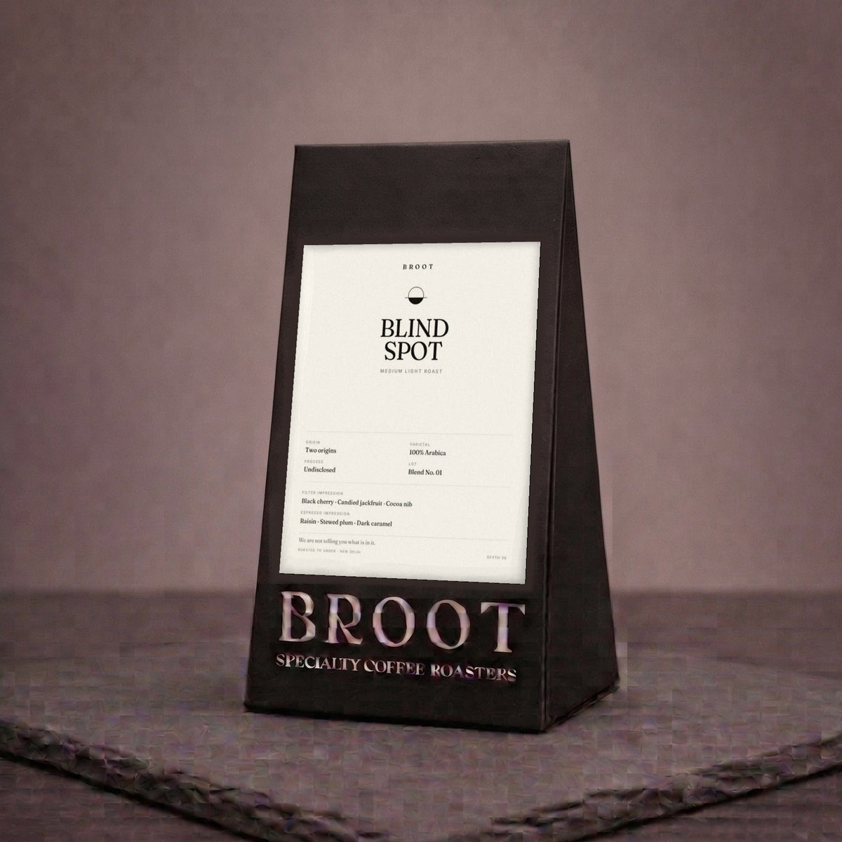 BLIND SPOT coffee bag from BROOT Coffee Roasters, New Delhi, Blend No. 01 of two Arabica origins