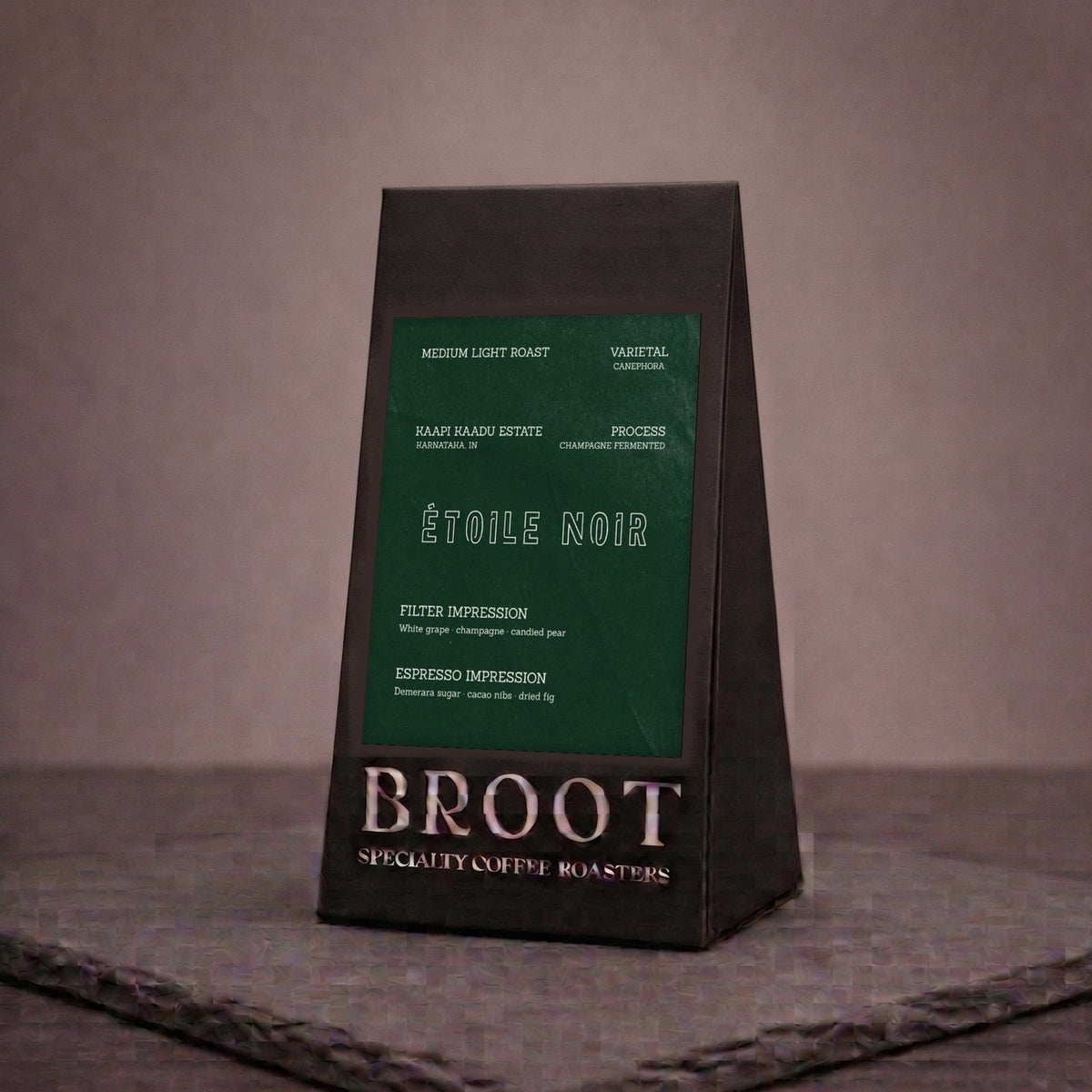 ÉTOILE NOIR 250 g coffee bag, BROOT Coffee Roasters, New Delhi