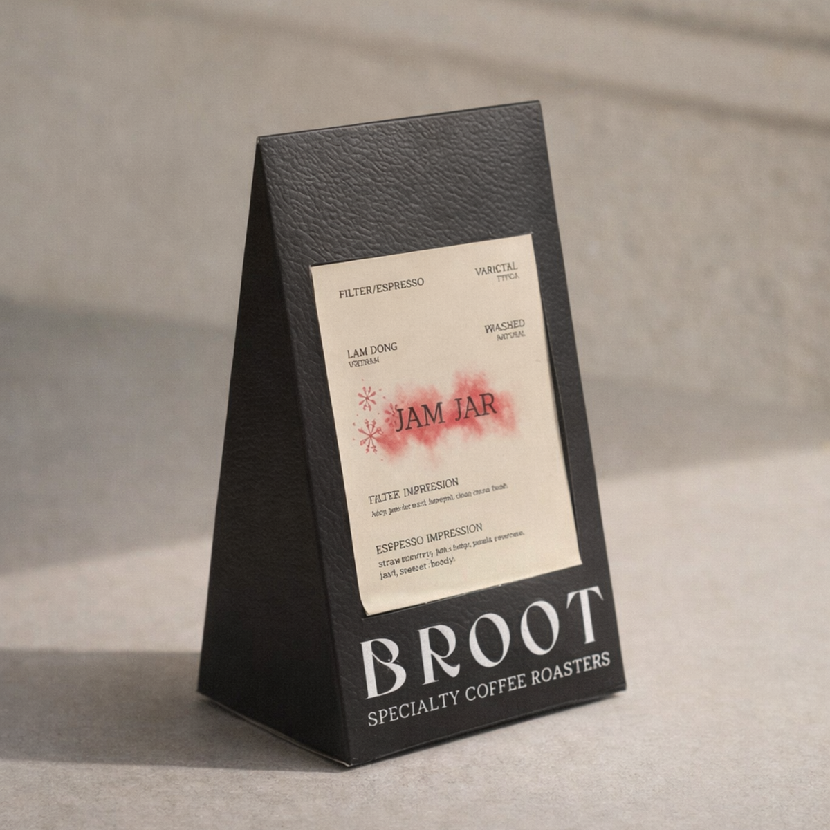 JAM JAR espresso shot, syrupy Vietnamese natural with strawberry jam and dark fudge notes